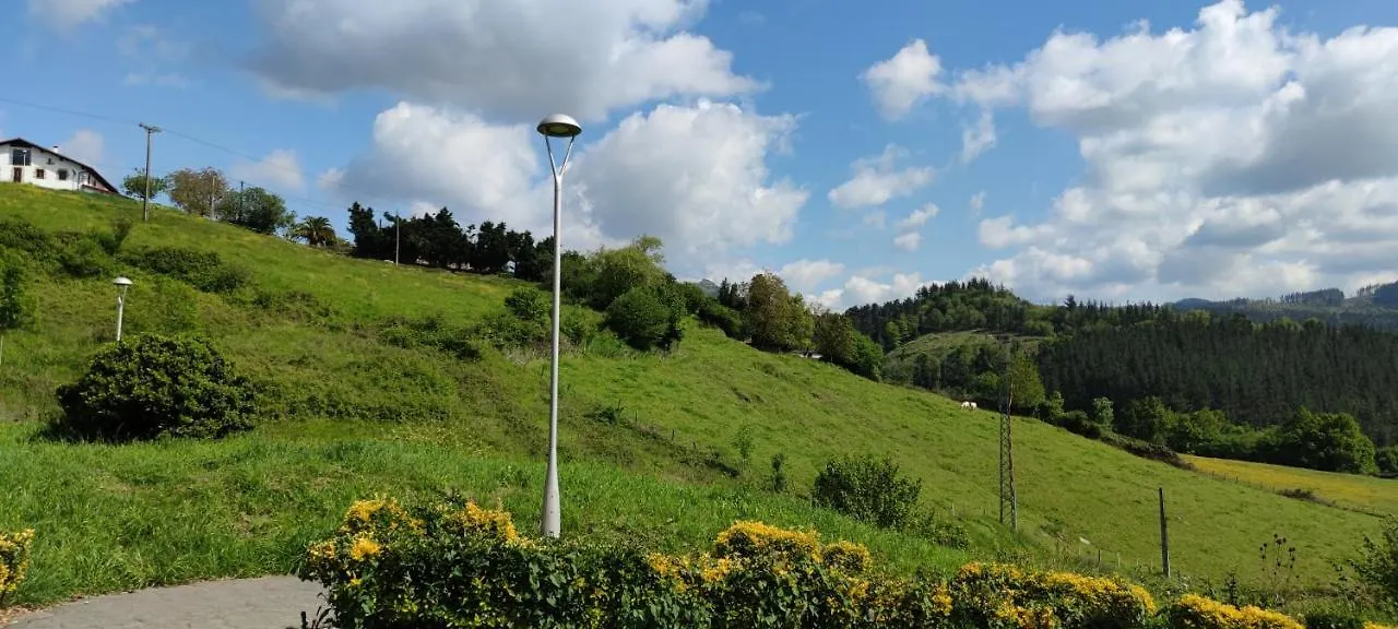 Intxaurti Etxea Apartment Mallavia
